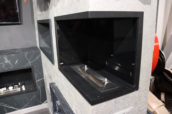 Угловой встраиваемый биокамин Firezo L'angolo Destro 1600