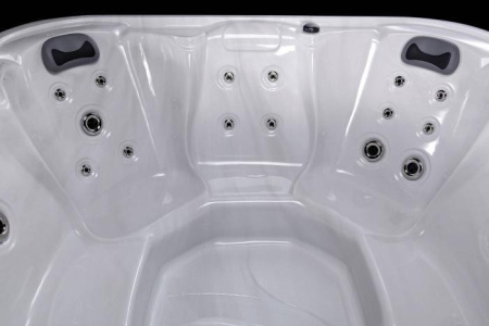 Гидромассажный спа-бассейн Sunrans SR801B